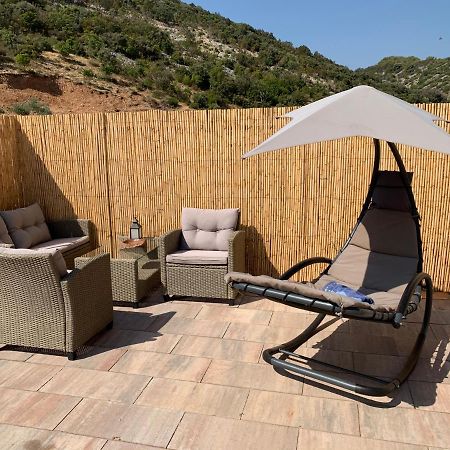 Holiday Home Beyla Pucisca Luaran gambar
